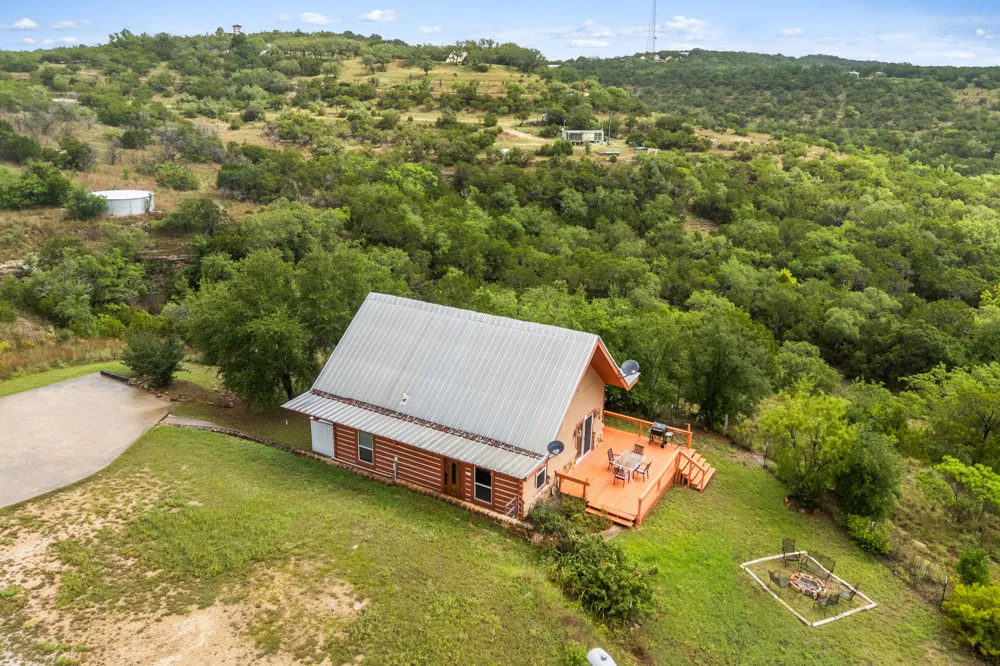 28537 Paradise Manor Drive Marble Falls, TX 78654