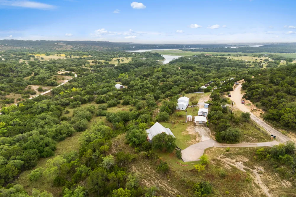 28537 Paradise Manor Drive Marble Falls, TX 78654