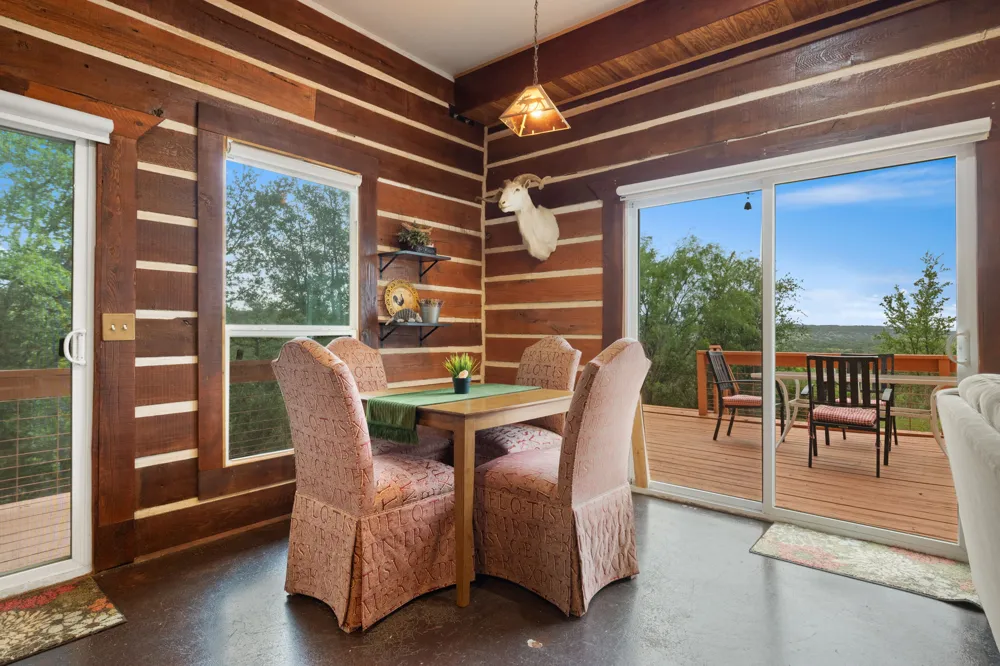 28537 Paradise Manor Drive Marble Falls, TX 78654