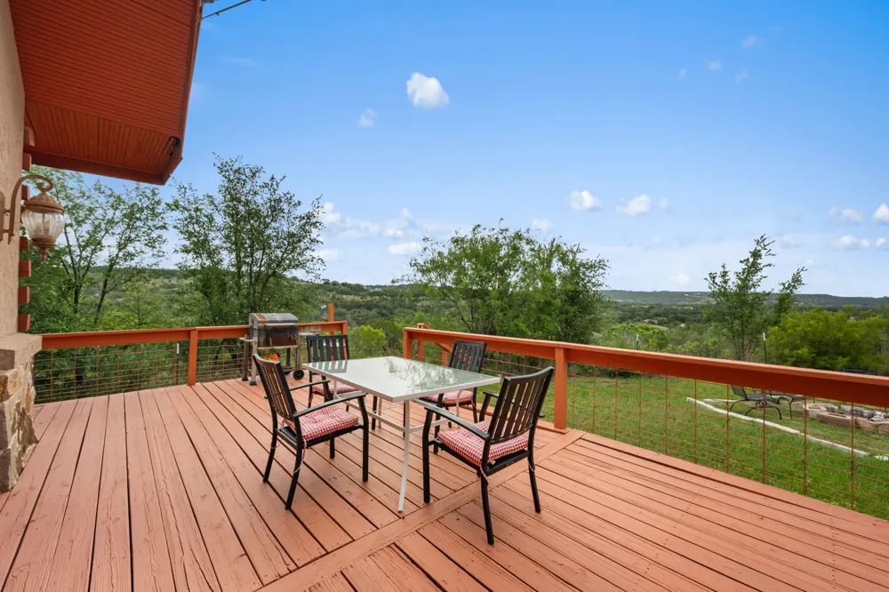 28537 Paradise Manor Drive Marble Falls, TX 78654