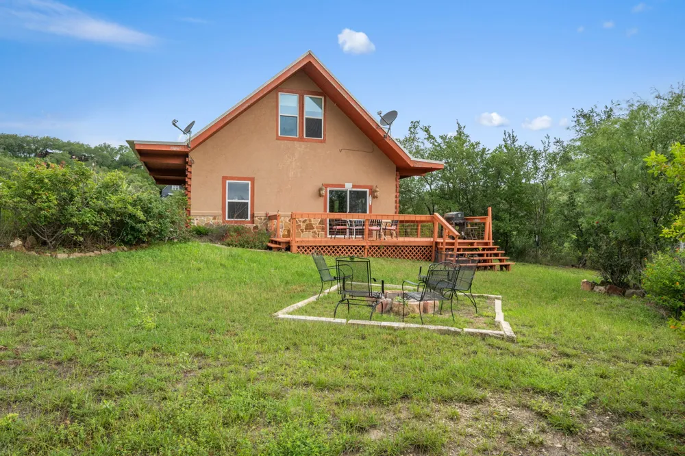 28537 Paradise Manor Drive Marble Falls, TX 78654