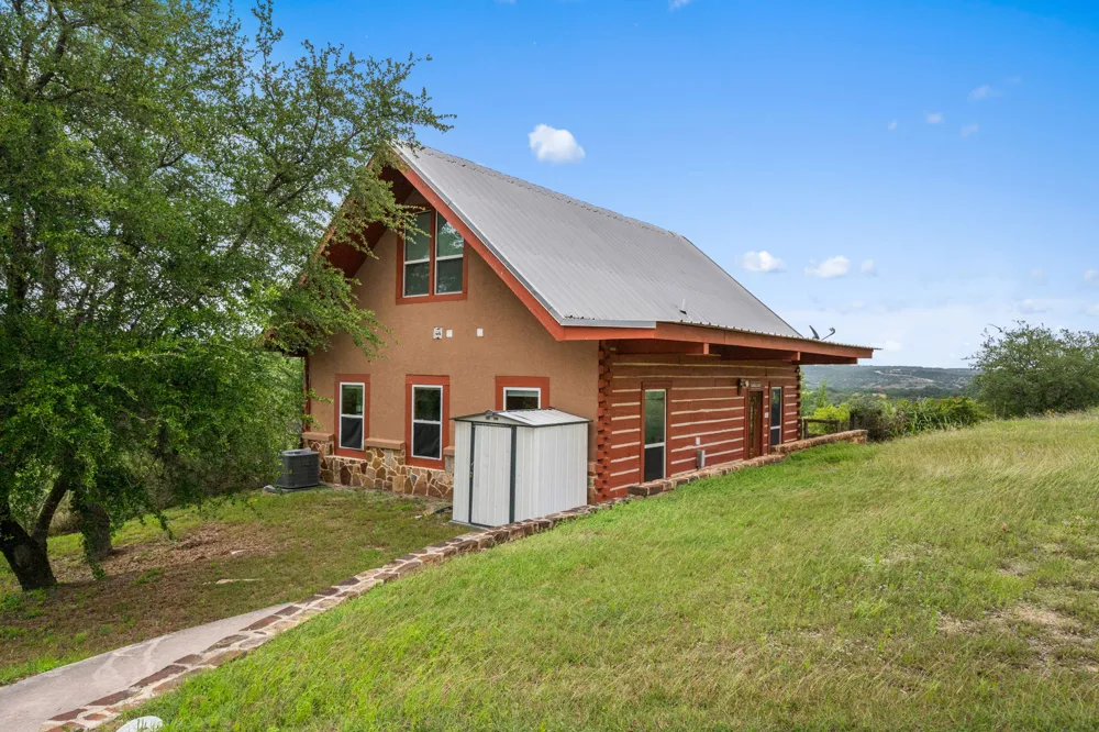 28537 Paradise Manor Drive Marble Falls, TX 78654