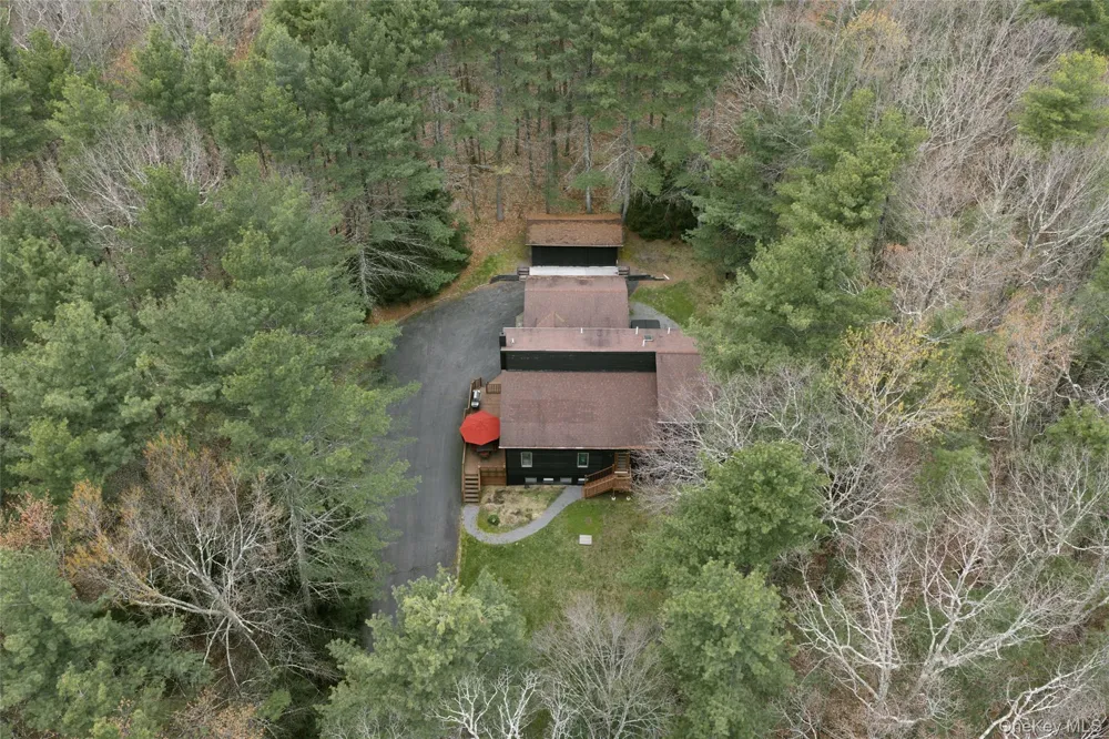2 Carpathy Court Glen Spey, NY 12737