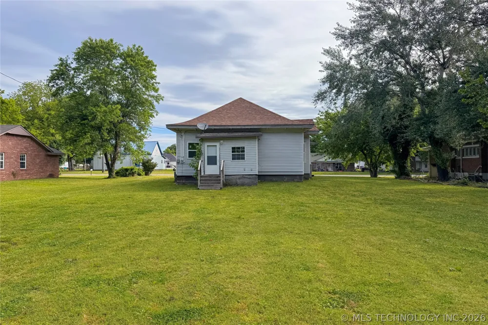 414 W 7th Street Chelsea, OK 74016