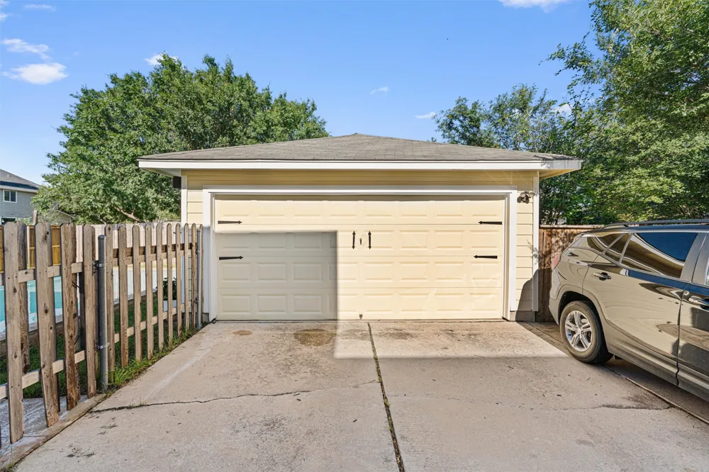 372 Tobin Drive Buda, TX 78610