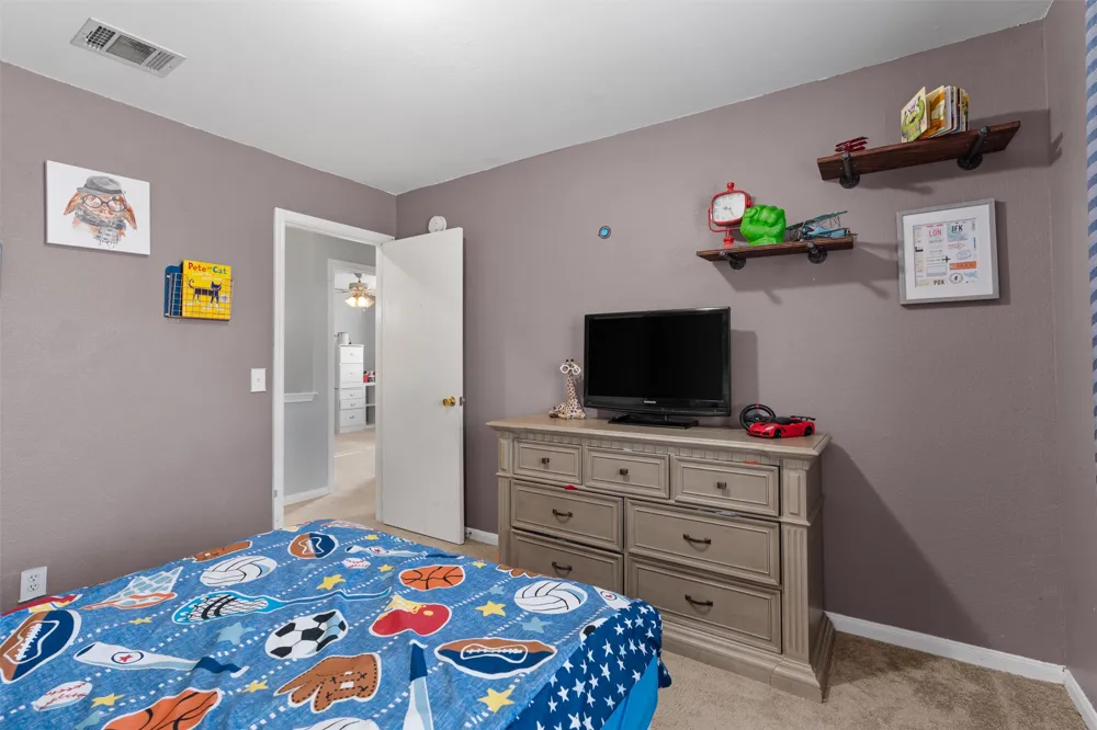 372 Tobin Drive Buda, TX 78610