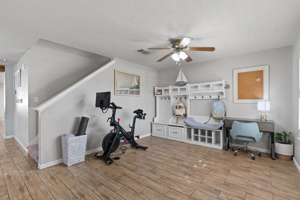 372 Tobin Drive Buda, TX 78610