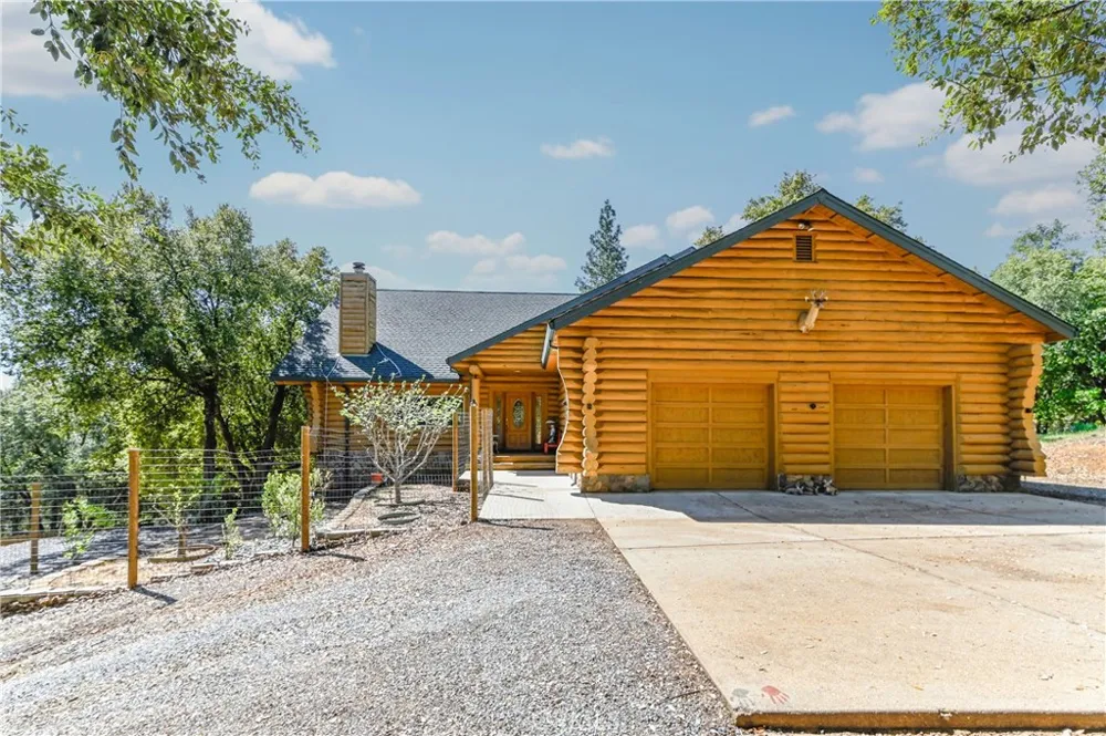 21416 Robin Lane Pine Grove, CA 95665