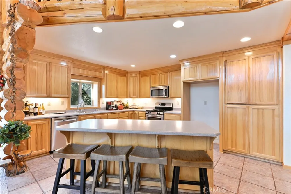 21416 Robin Lane Pine Grove, CA 95665