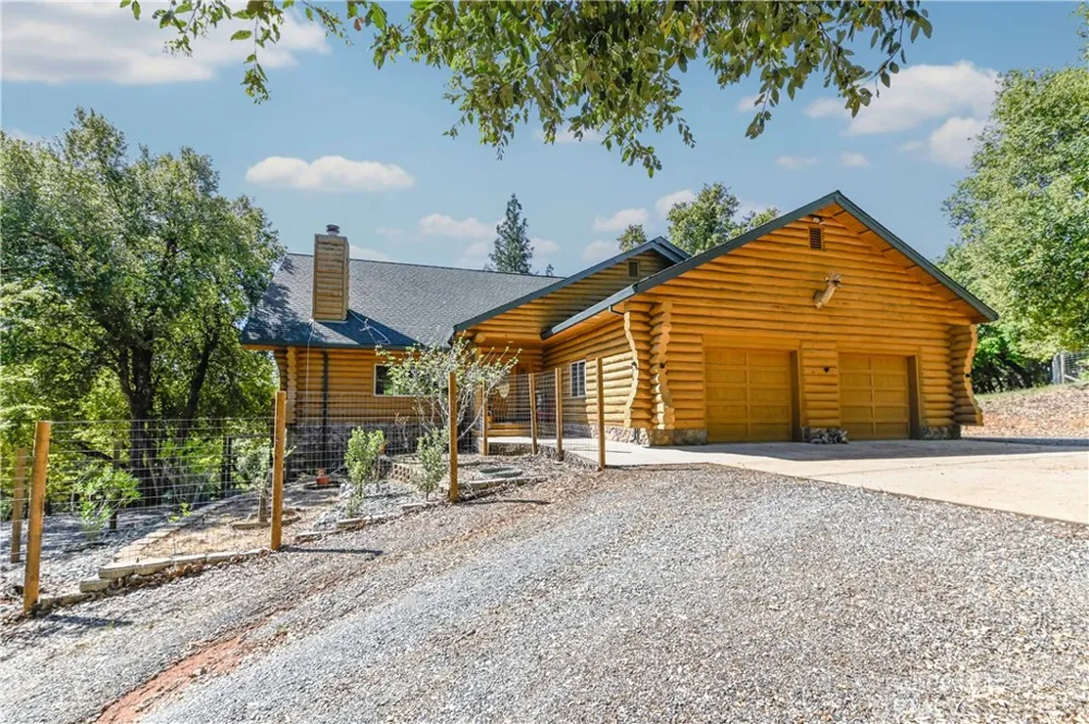 21416 Robin Lane Pine Grove, CA 95665