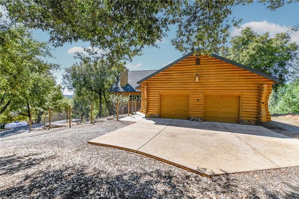 21416 Robin Lane Pine Grove, CA 95665