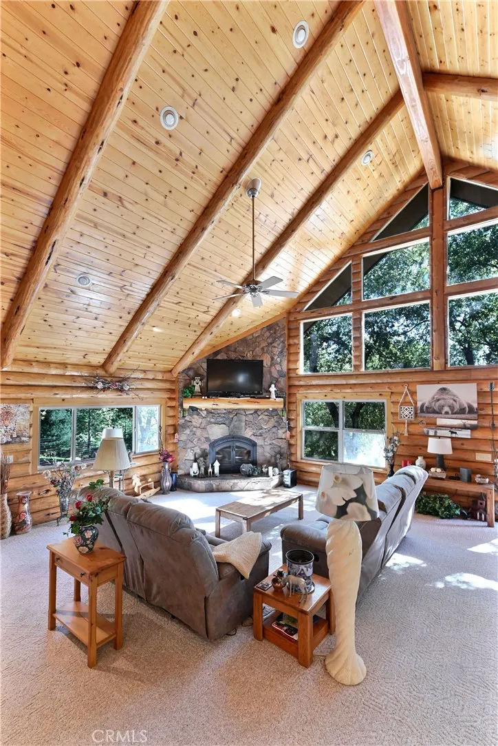 21416 Robin Lane Pine Grove, CA 95665