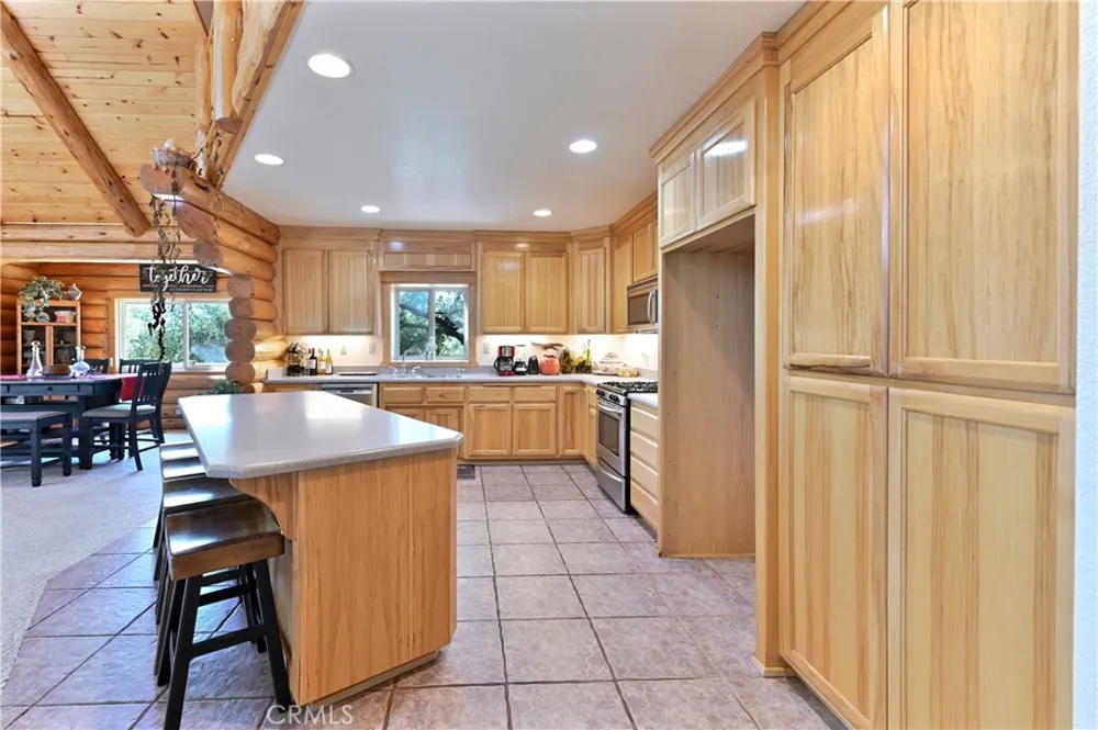21416 Robin Lane Pine Grove, CA 95665