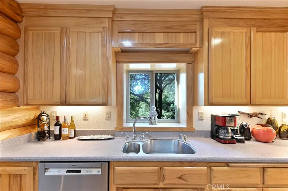 21416 Robin Lane Pine Grove, CA 95665