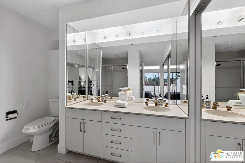 196 Kavenish Drive Rancho Mirage, CA 92270