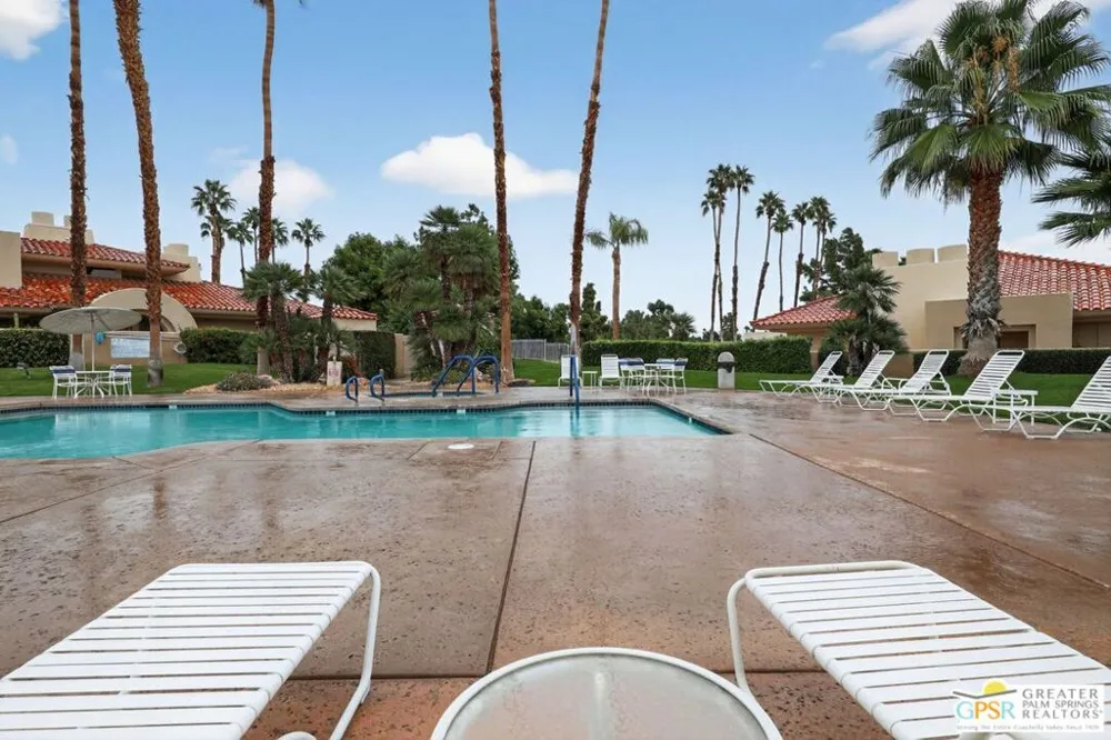 196 Kavenish Drive Rancho Mirage, CA 92270