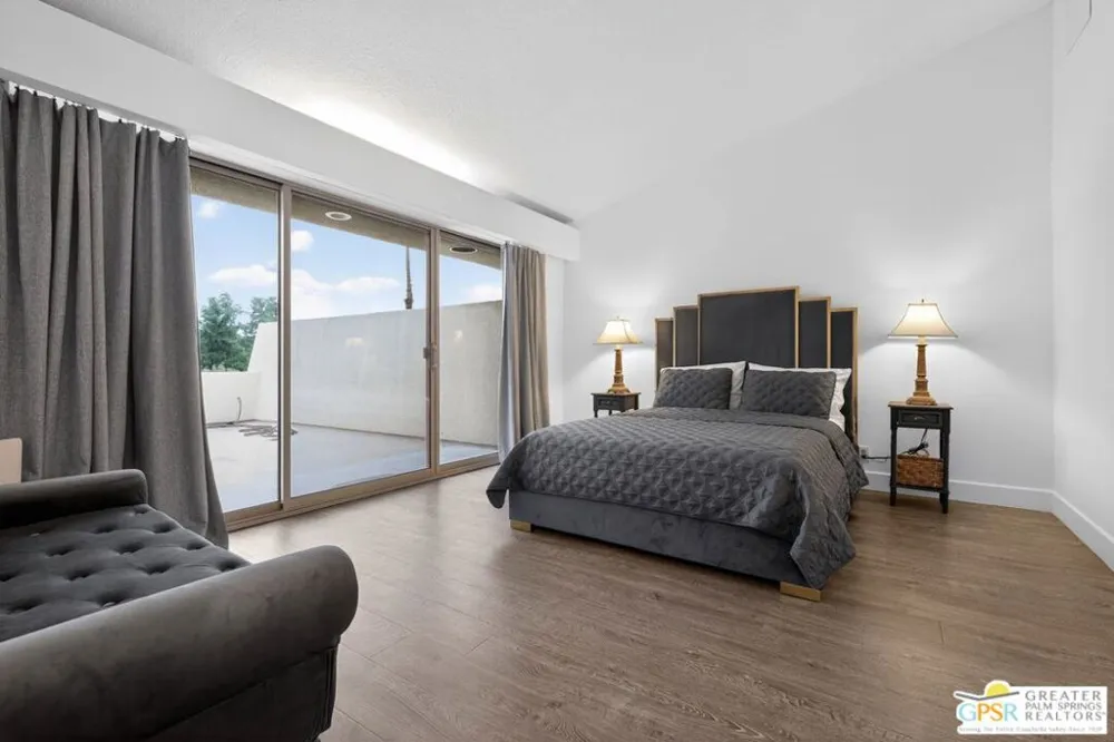 196 Kavenish Drive Rancho Mirage, CA 92270