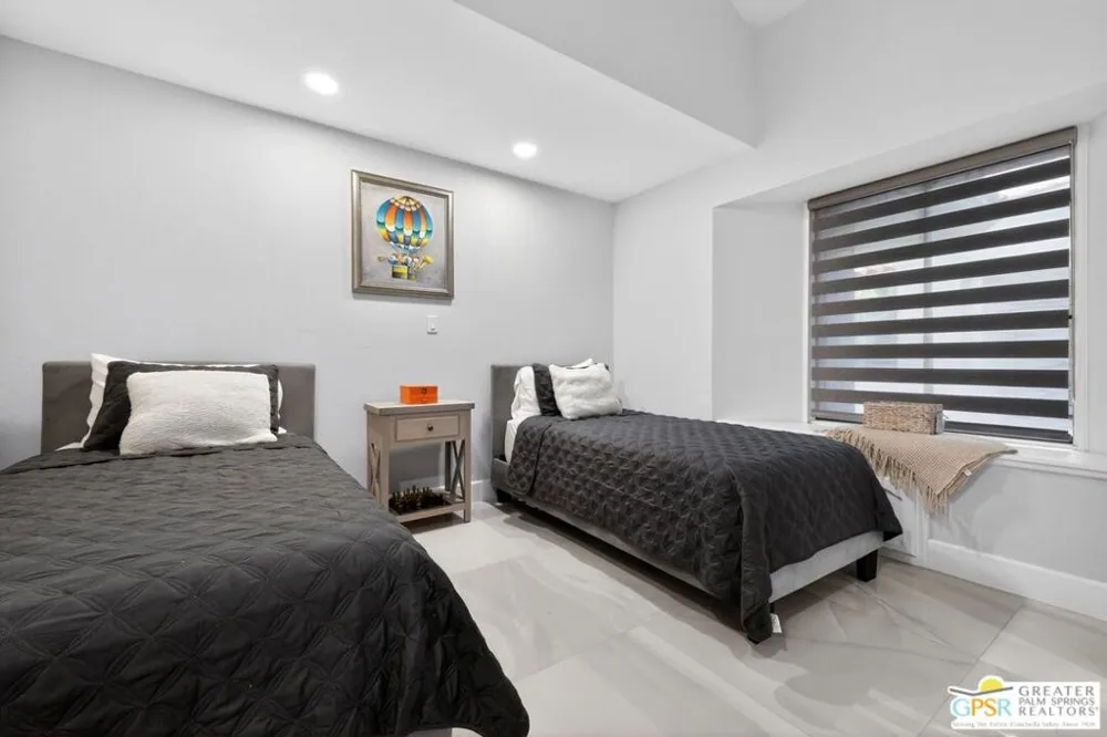 196 Kavenish Drive Rancho Mirage, CA 92270