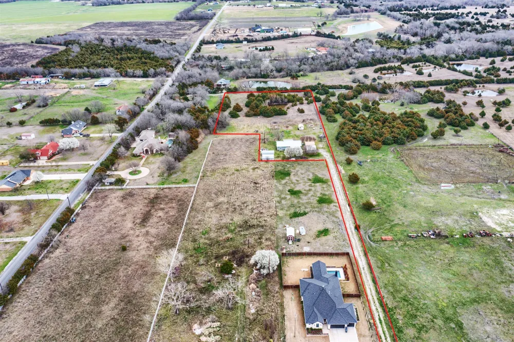 1157 County Road 490 Princeton, TX 75407