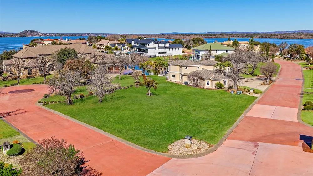 8 Applehead Island Drive Horseshoe Bay, TX 78657
