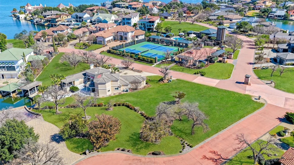 8 Applehead Island Drive Horseshoe Bay, TX 78657