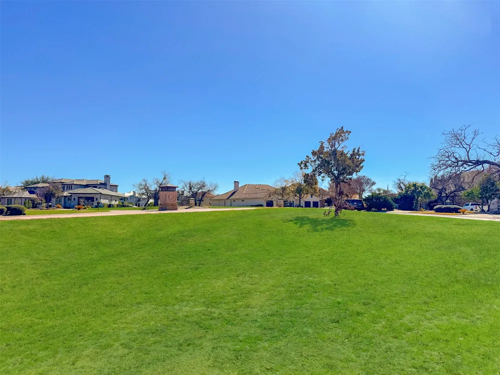 8 Applehead Island Drive Horseshoe Bay, TX 78657