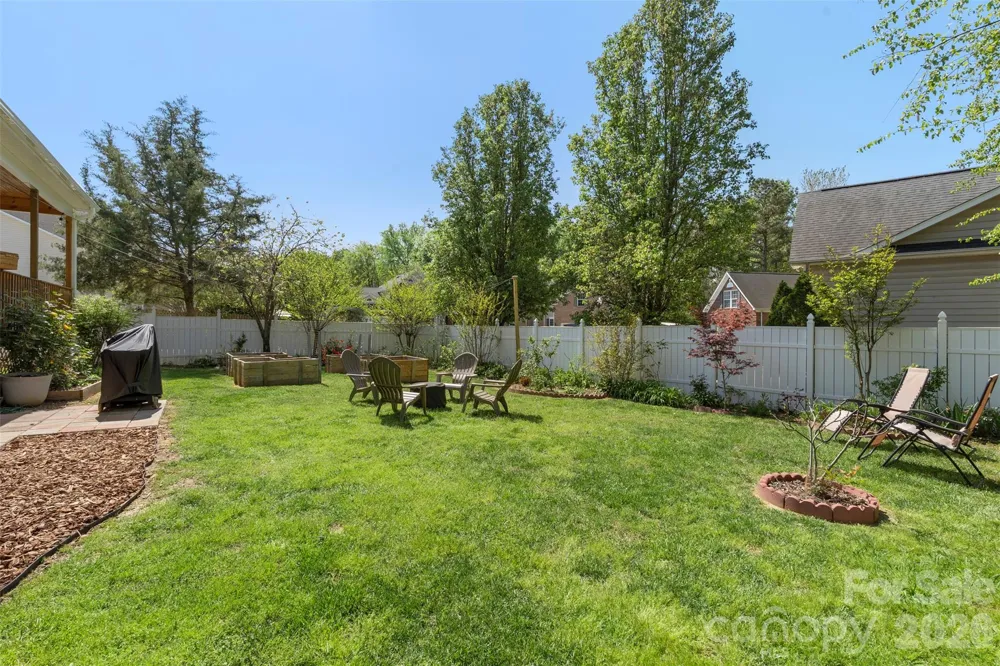 14926 Bridle Trace Lane Pineville, NC 28134