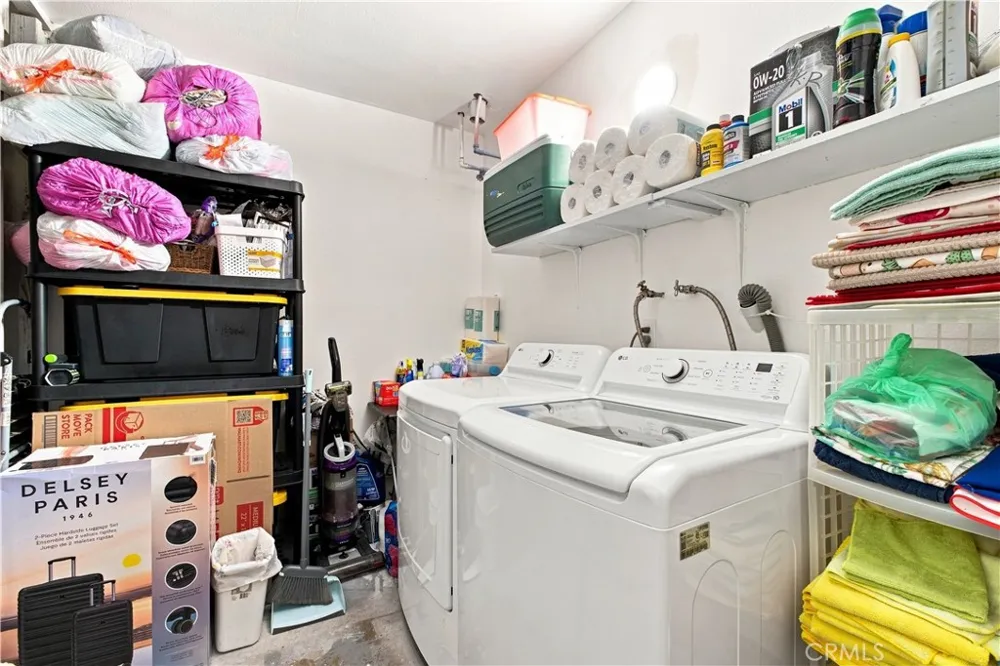 17317 Marygold Bloomington, CA 92316