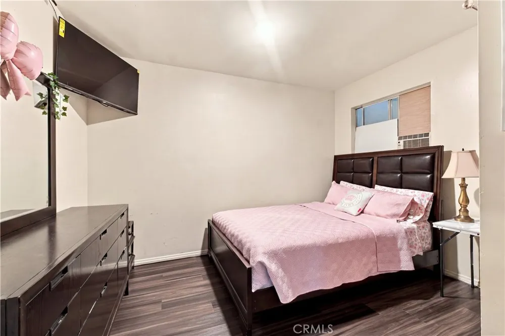 17317 Marygold Bloomington, CA 92316