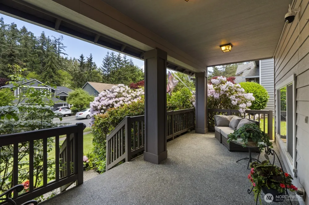 6108 133rd Place SW Edmonds, WA 98026