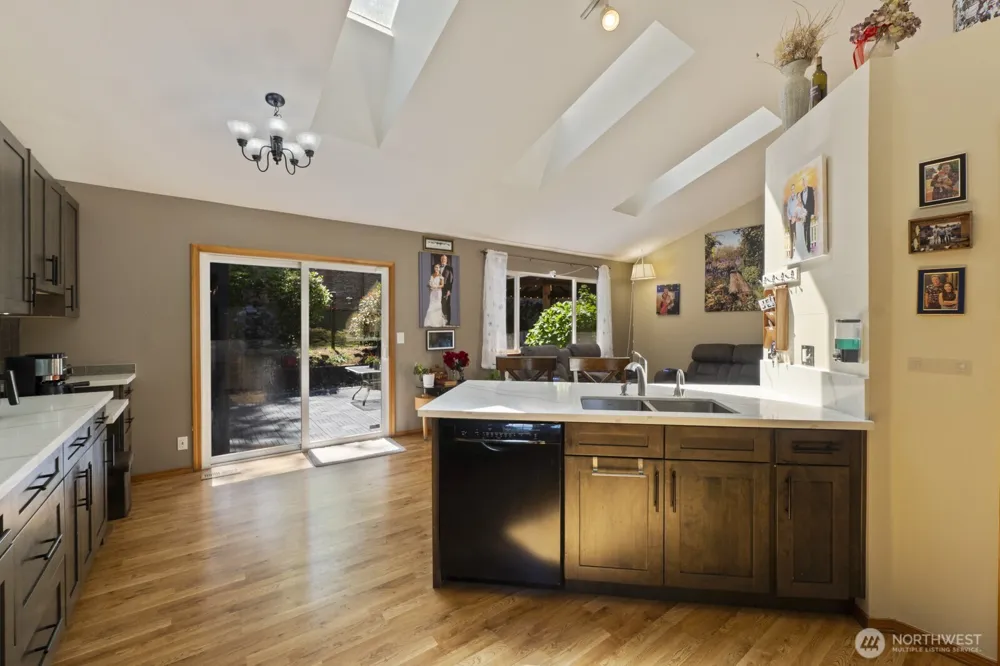 6108 133rd Place SW Edmonds, WA 98026