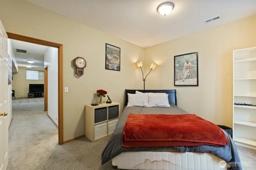 6108 133rd Place SW Edmonds, WA 98026