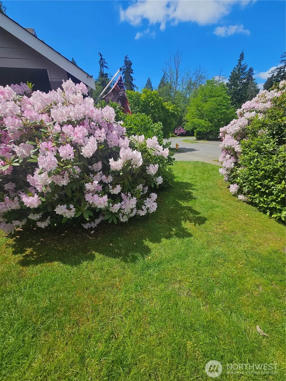 6108 133rd Place SW Edmonds, WA 98026