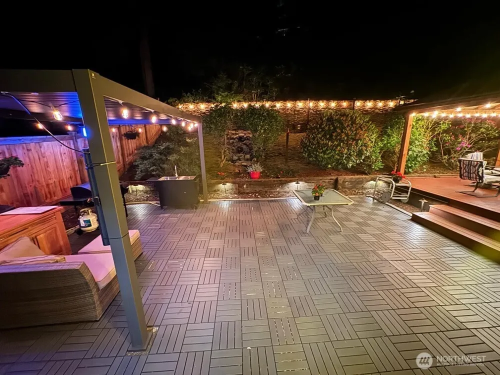 6108 133rd Place SW Edmonds, WA 98026