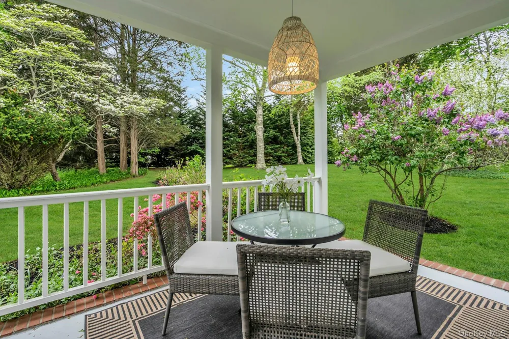 440 Cases Lane Cutchogue, NY 11935