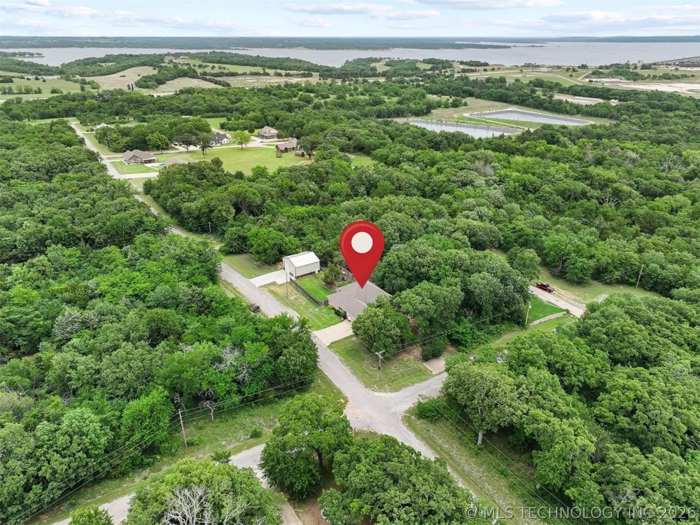 6644 Black Oak Trail Kingston, OK 73439