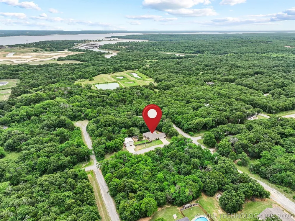6644 Black Oak Trail Kingston, OK 73439