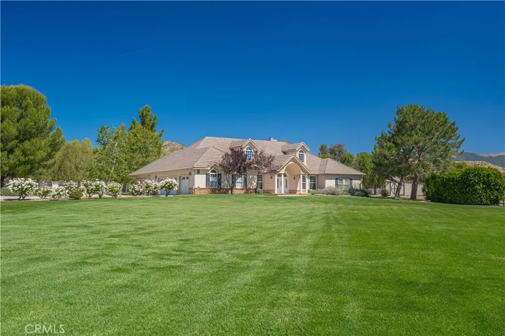 33202 Drill Road Agua Dulce, CA 91390