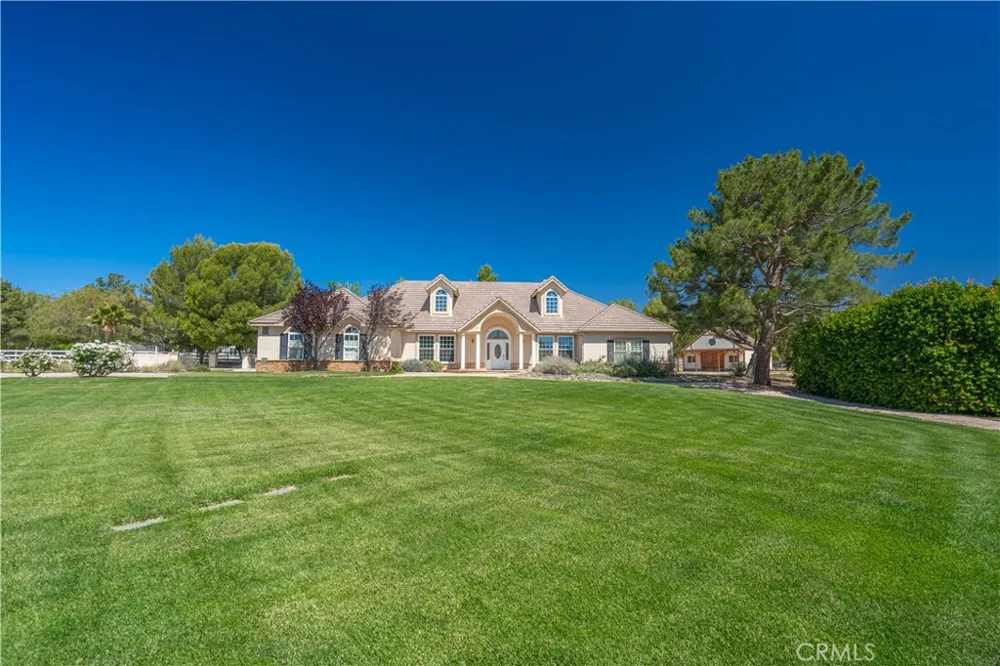 33202 Drill Road Agua Dulce, CA 91390