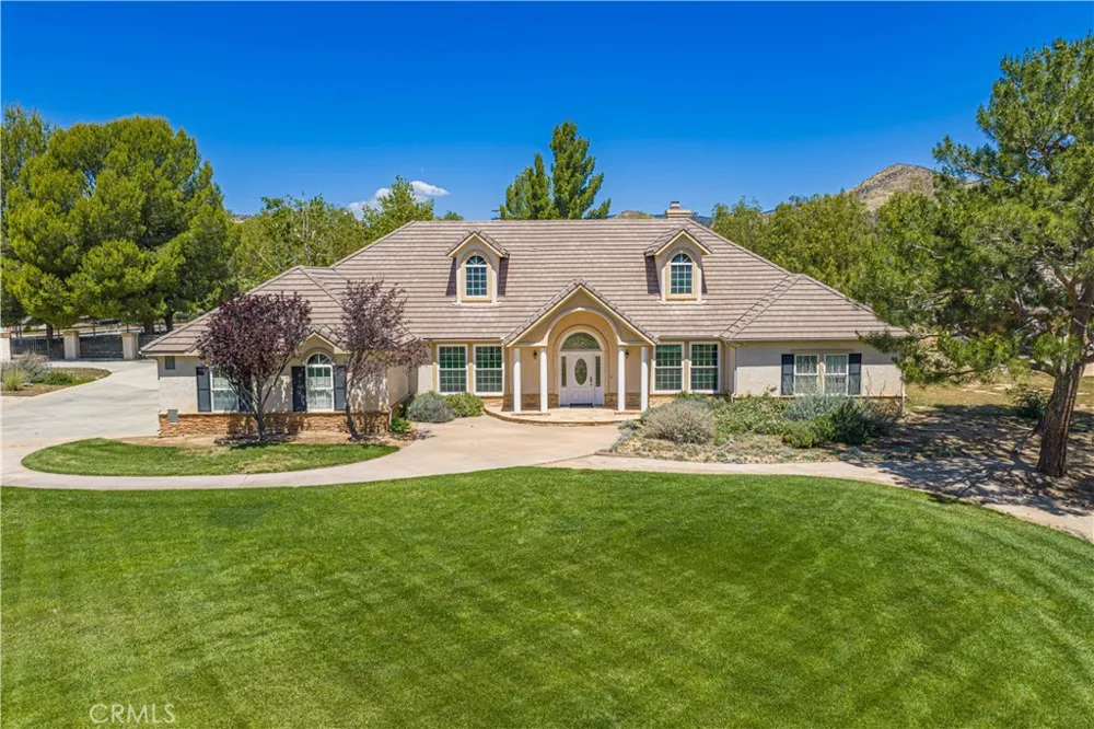 33202 Drill Road Agua Dulce, CA 91390