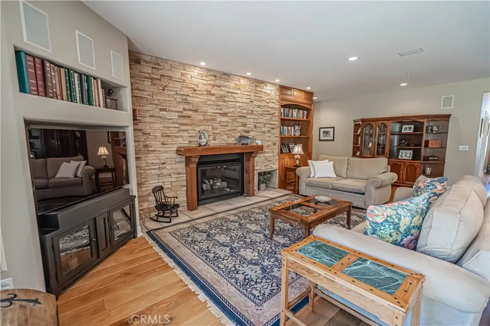 33202 Drill Road Agua Dulce, CA 91390