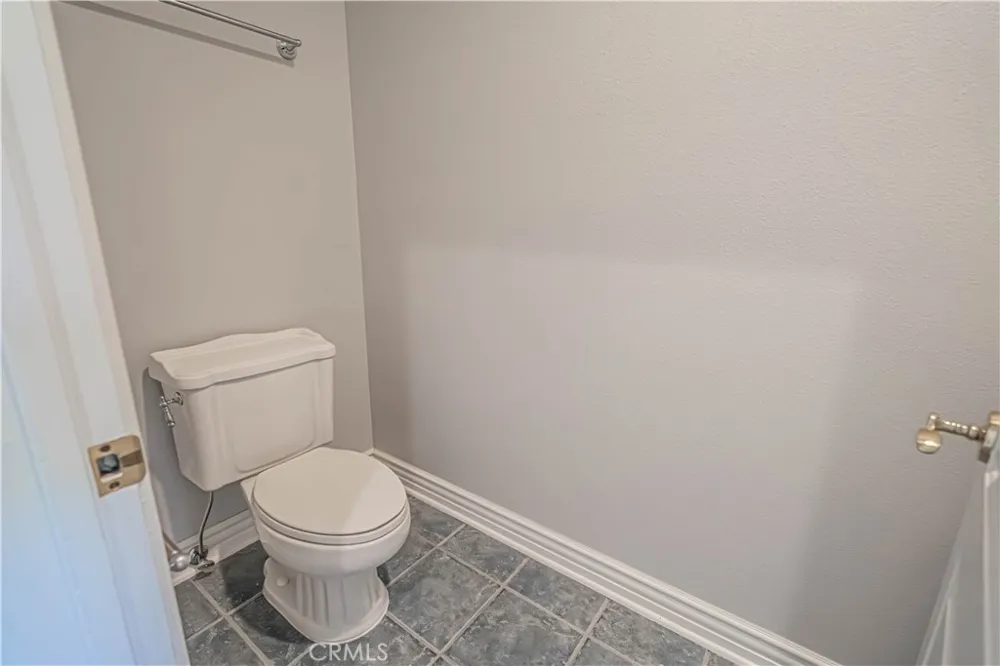 33202 Drill Road Agua Dulce, CA 91390