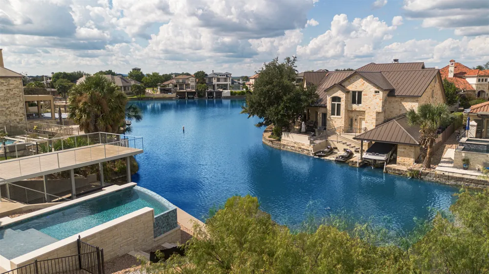 100 Wennmohs Place Horseshoe Bay, TX 78657