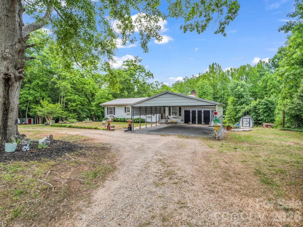 408 Hollis Road Ellenboro, NC 28040