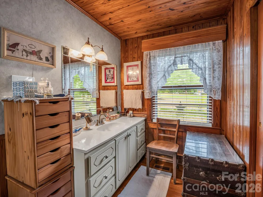 408 Hollis Road Ellenboro, NC 28040