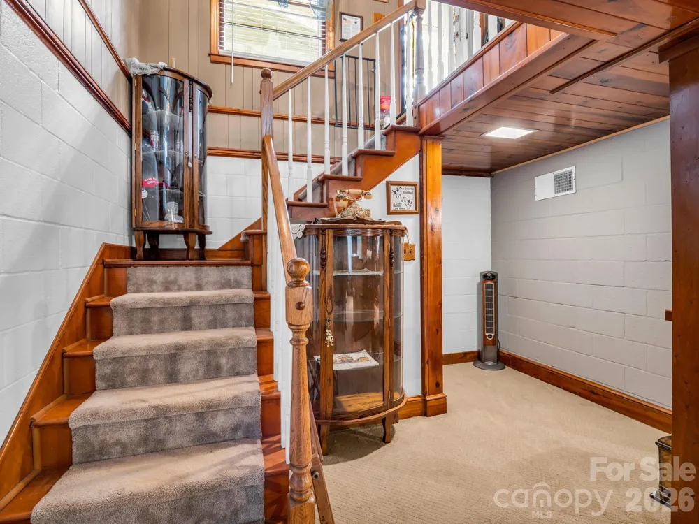 408 Hollis Road Ellenboro, NC 28040
