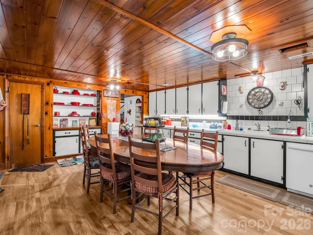 408 Hollis Road Ellenboro, NC 28040