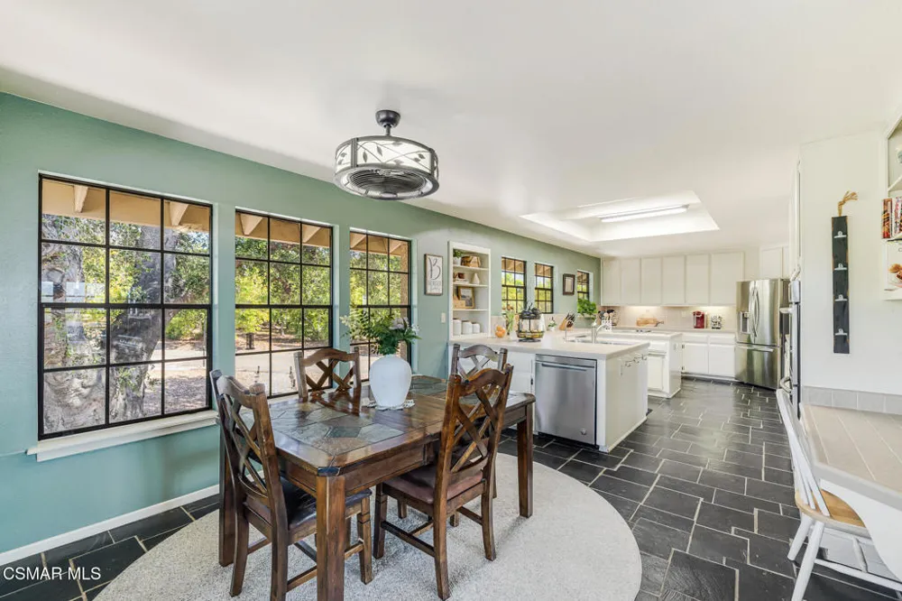 1365 Oak Avenue Fillmore, CA 93015