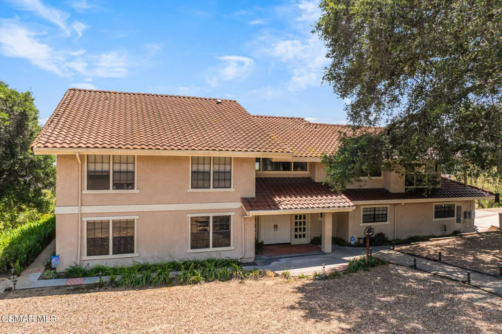 1365 Oak Avenue Fillmore, CA 93015