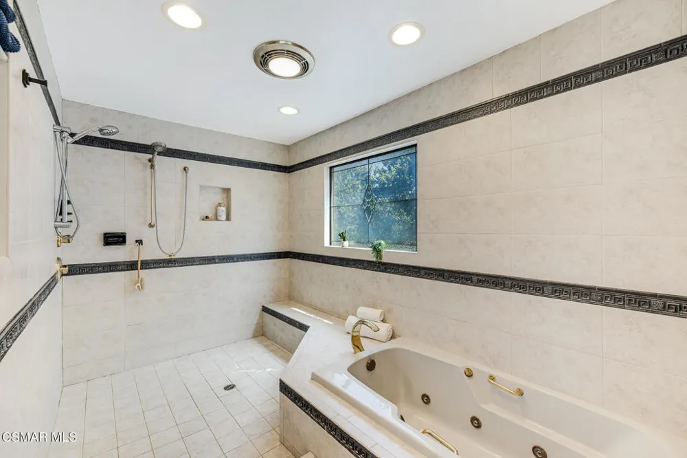 1365 Oak Avenue Fillmore, CA 93015